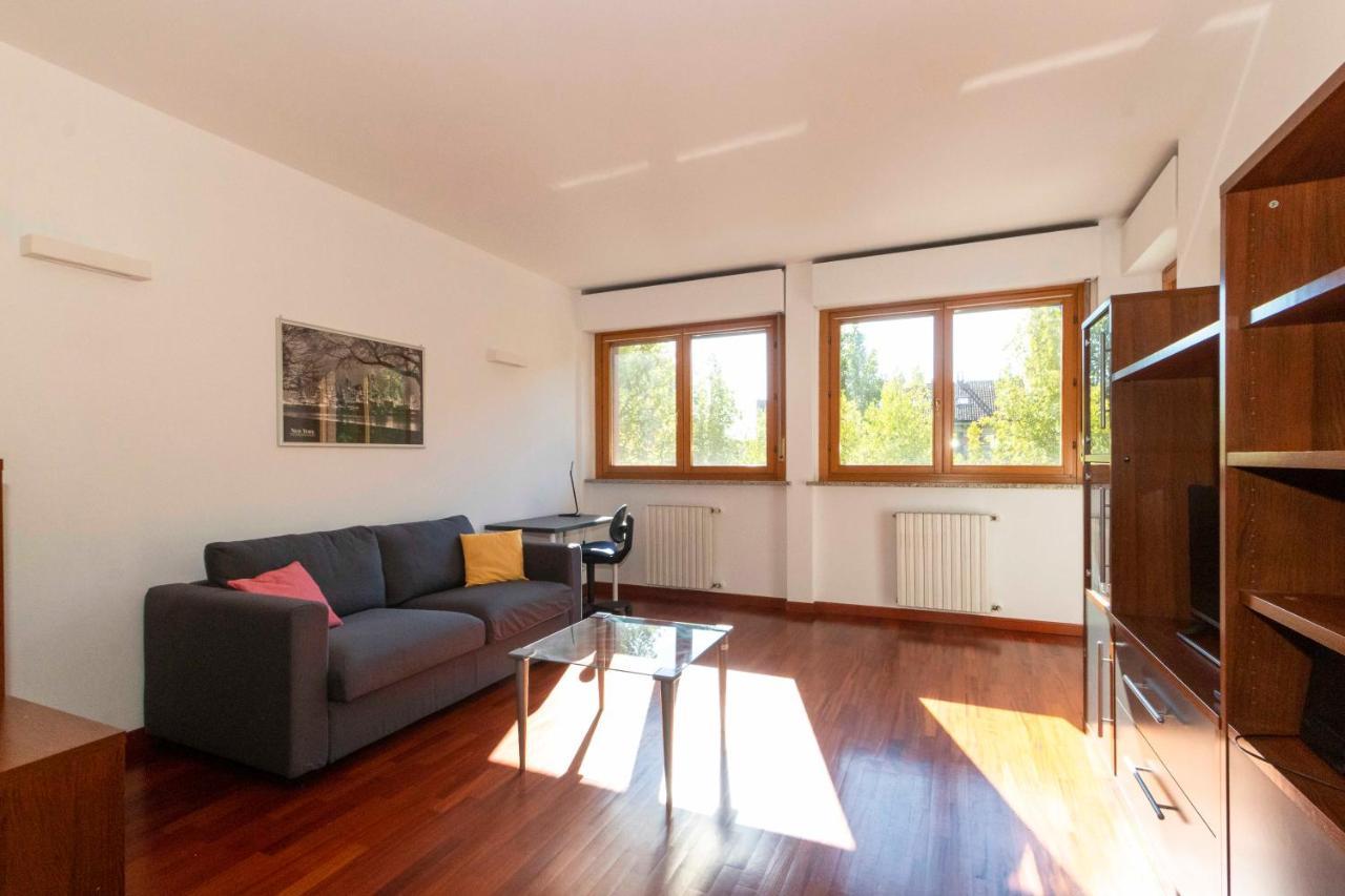 Cozy&Spacious Apt 2 Min Walk From The Tram Stop! Διαμέρισμα Τορίνο Εξωτερικό φωτογραφία